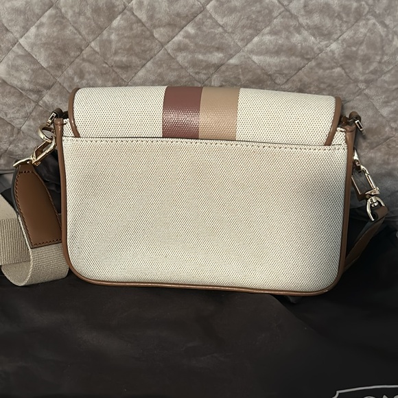 Michael Kors Bradshaw Striped Messenger Bag - Picture 2 of 4